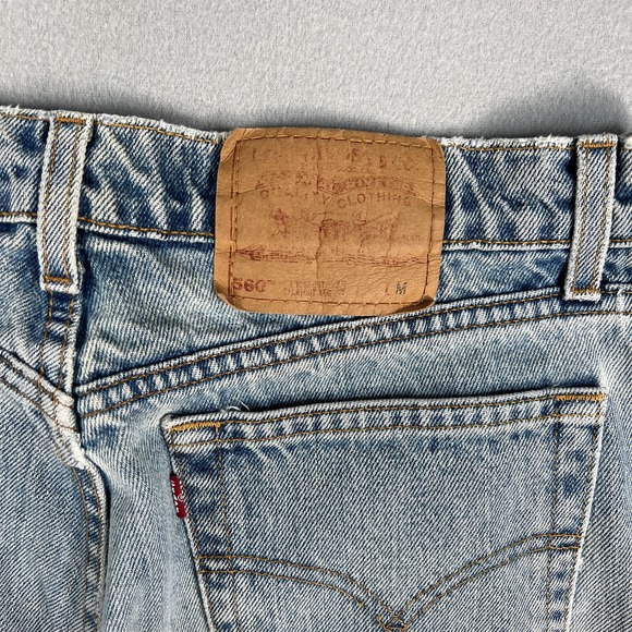 VTG Levis 560 Jeans Womans 13 M Loose Fit Straight Leg Grunge 90s Distressed USA - Picture 3 of 12
